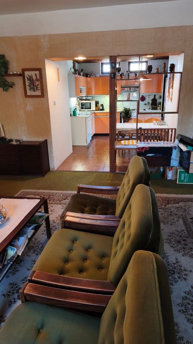 Predaj domu 215 m², pozemok 700 m², Husova, Zeleneč, Středočeský kraj Predaj domu 215 m², pozemok 700 m², Husova, Zeleneč, Středočeský kraj