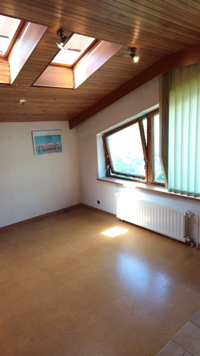 Predaj domu 215 m², pozemok 700 m², Husova, Zeleneč, Středočeský kraj Predaj domu 215 m², pozemok 700 m², Husova, Zeleneč, Středočeský kraj