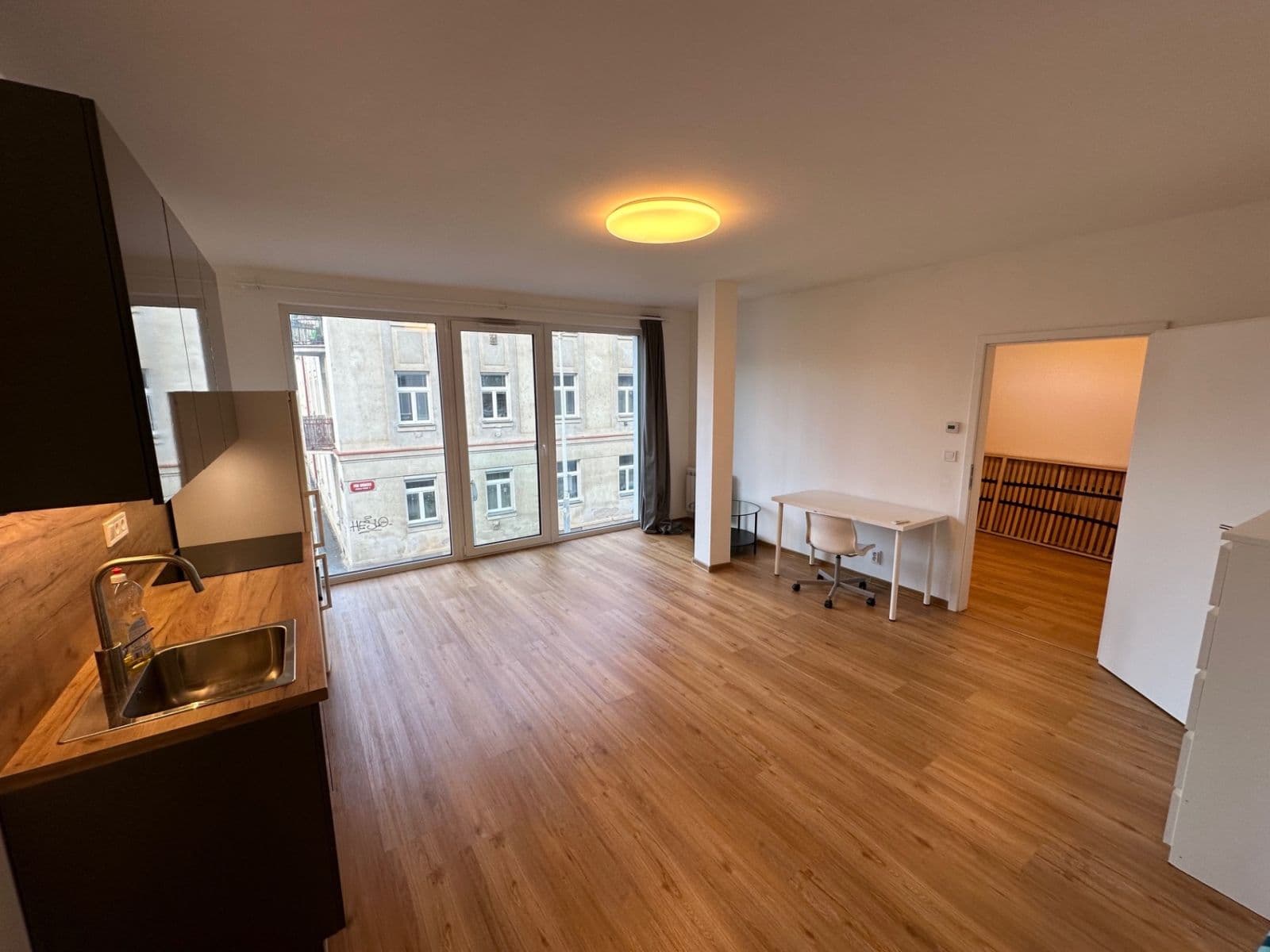 Prenájom bytu 2-izbový 35 m², Pod Stárkou, Praha, Praha Prenájom bytu 2-izbový 35 m², Pod Stárkou, Praha, Praha