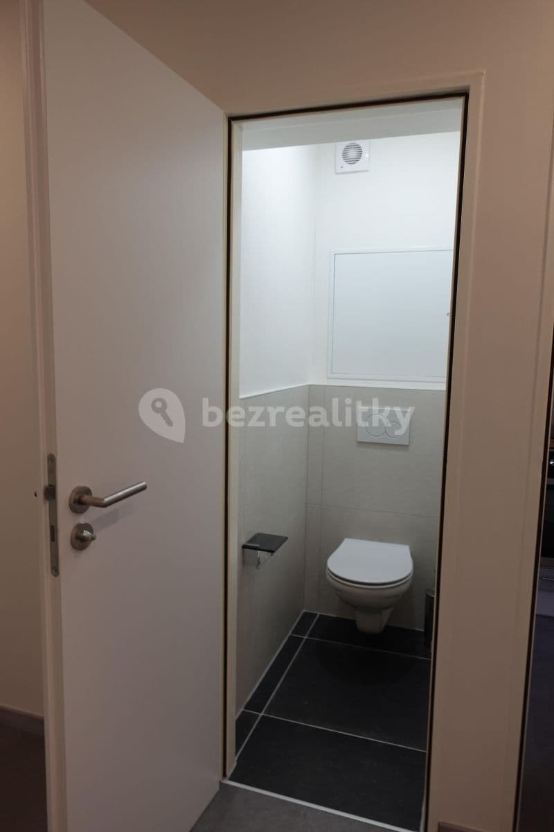 Predaj bytu 3-izbový 75 m², Sněženková, Praha, Praha Predaj bytu 3-izbový 75 m², Sněženková, Praha, Praha