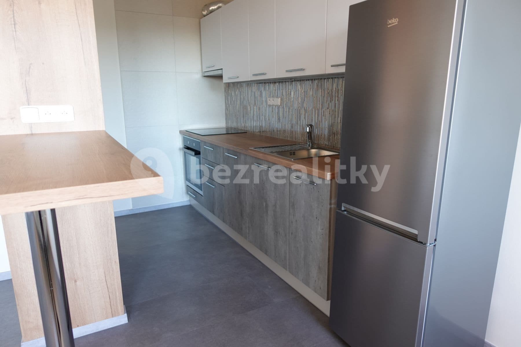Predaj bytu 3-izbový 75 m², Sněženková, Praha, Praha Predaj bytu 3-izbový 75 m², Sněženková, Praha, Praha