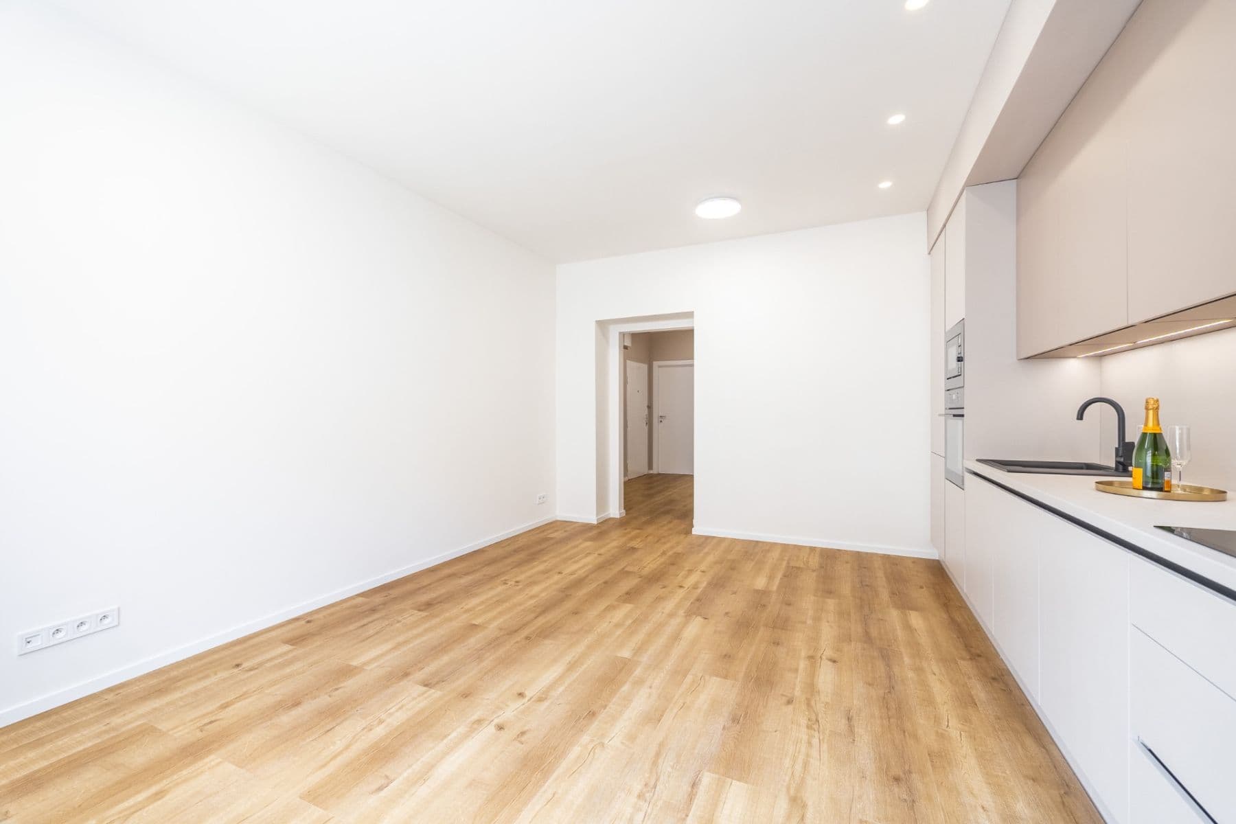 Predaj bytu 3-izbový 77 m², U Libeňského pivovaru, Praha, Praha Predaj bytu 3-izbový 77 m², U Libeňského pivovaru, Praha, Praha