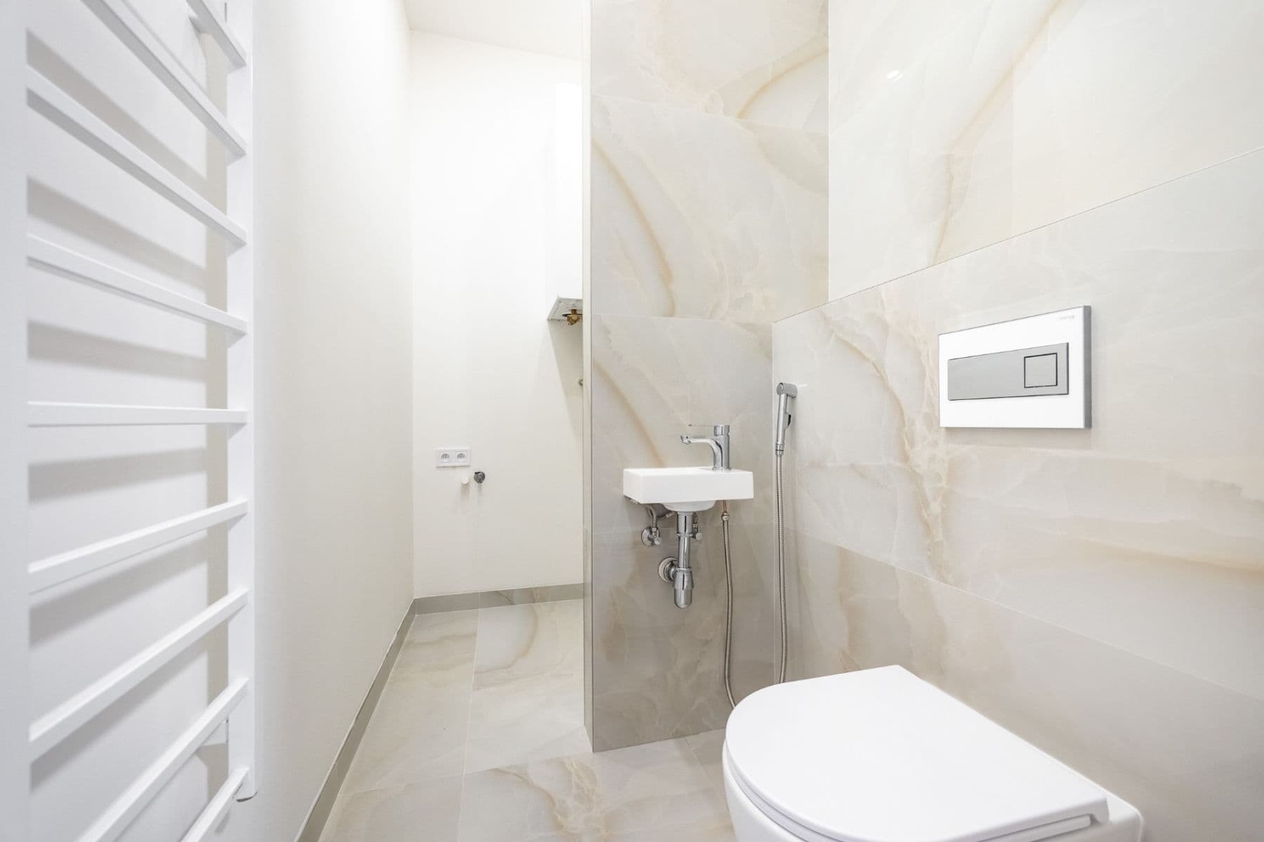 Predaj bytu 3-izbový 77 m², U Libeňského pivovaru, Praha, Praha Predaj bytu 3-izbový 77 m², U Libeňského pivovaru, Praha, Praha
