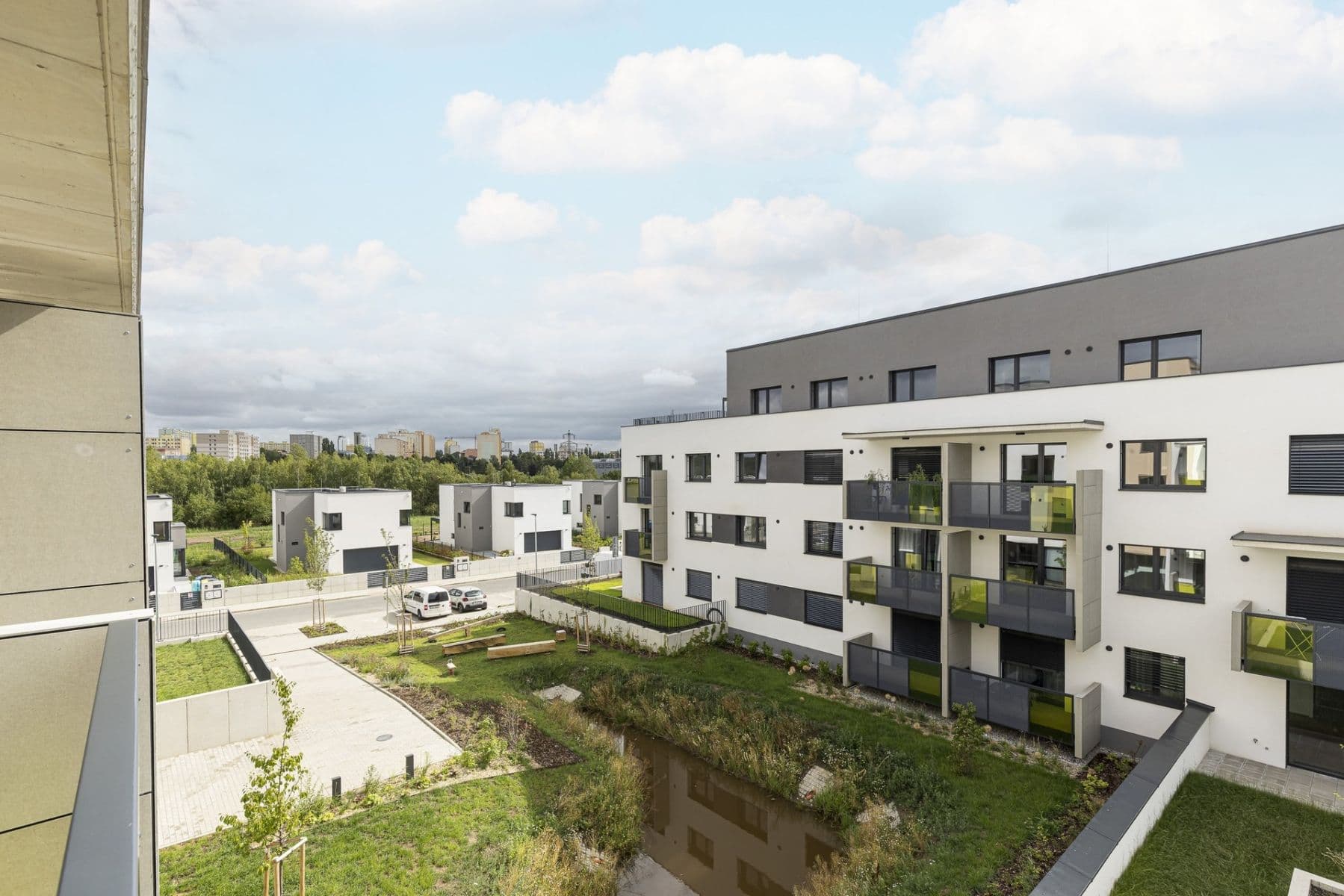 Prenájom bytu 1-izbový 37 m², Nebřenická, Praha, Praha Prenájom bytu 1-izbový 37 m², Nebřenická, Praha, Praha
