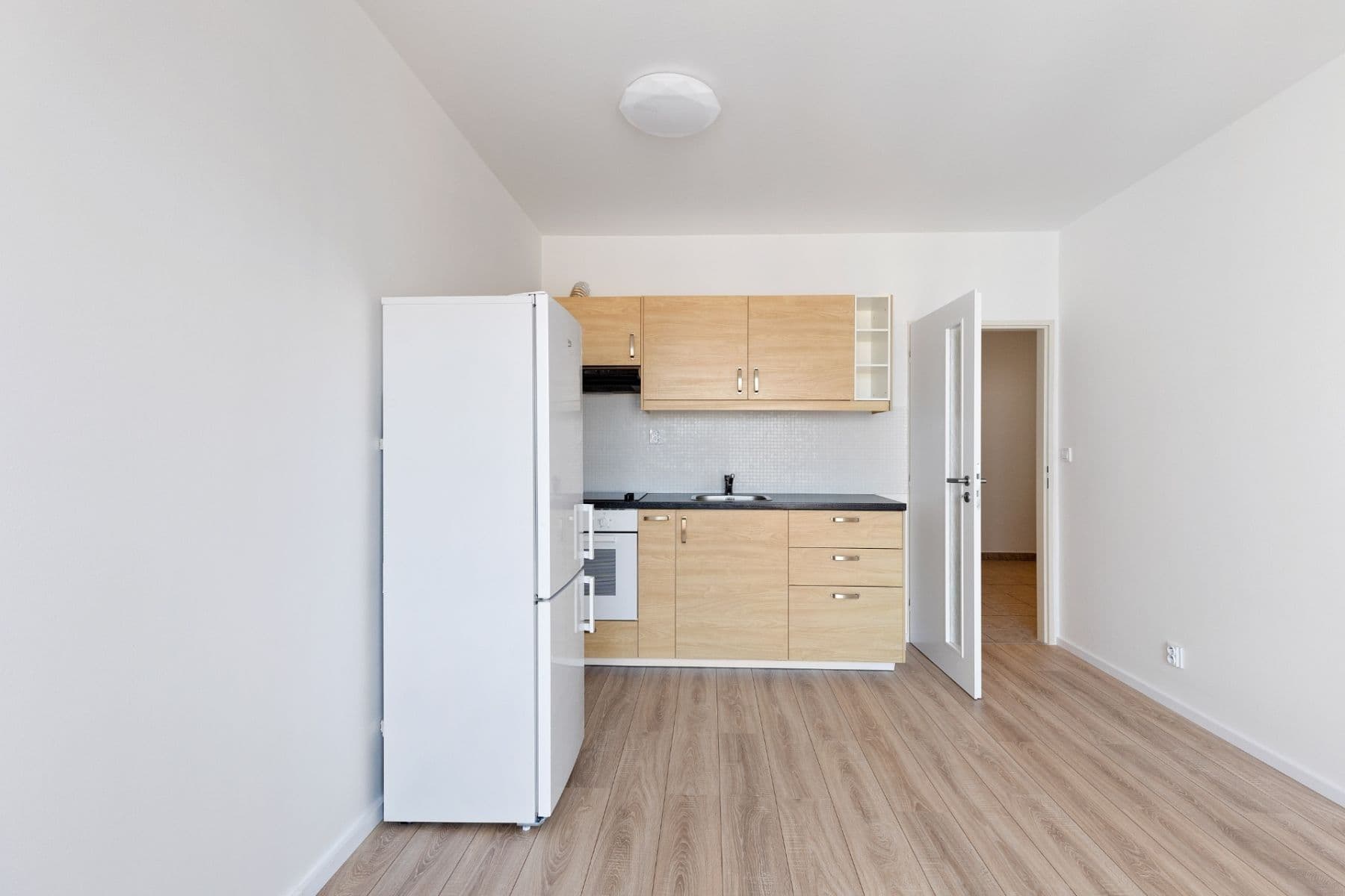 Prenájom bytu 2-izbový 46 m², Hnězdenská, Praha, Praha Prenájom bytu 2-izbový 46 m², Hnězdenská, Praha, Praha
