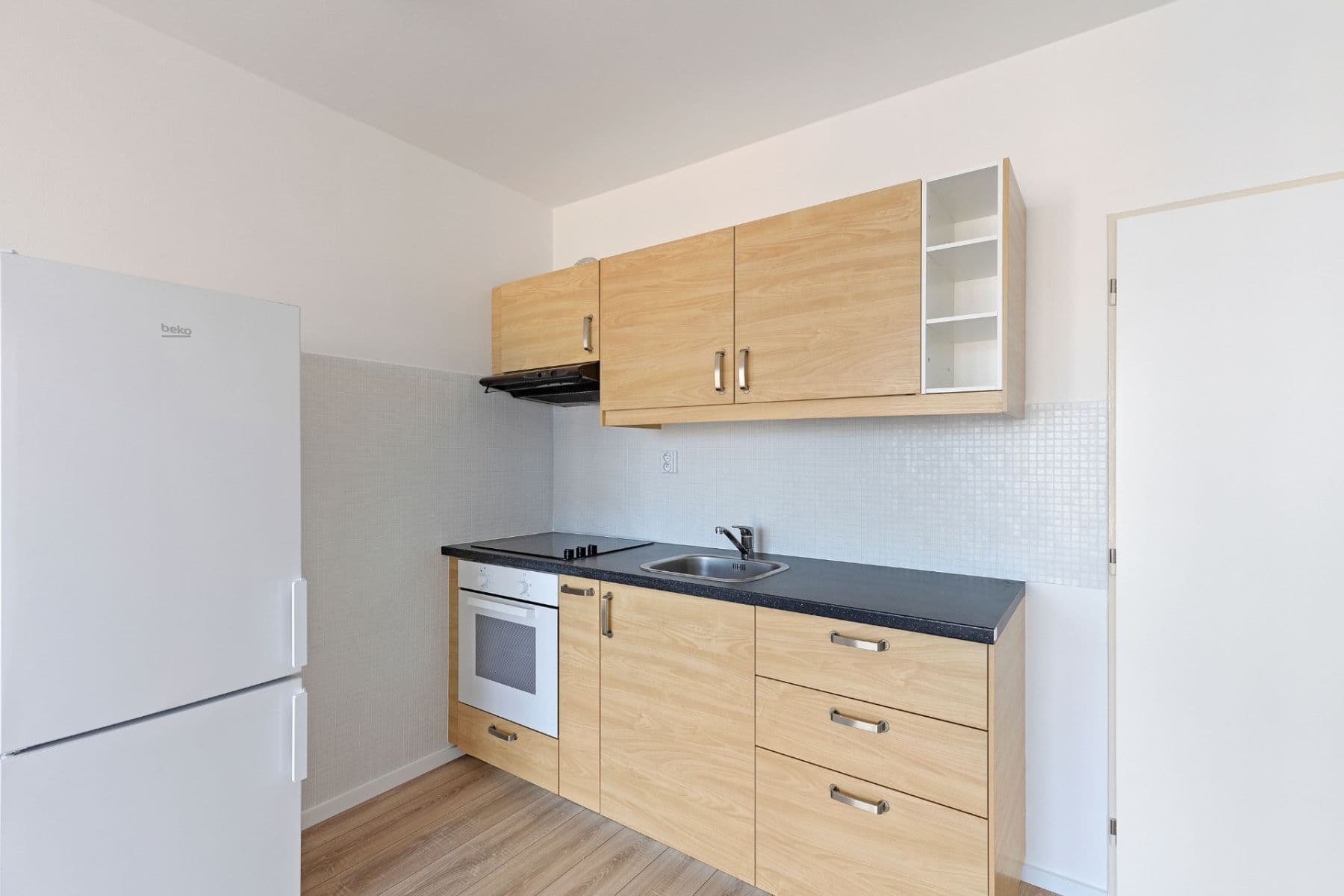 Prenájom bytu 2-izbový 46 m², Hnězdenská, Praha, Praha Prenájom bytu 2-izbový 46 m², Hnězdenská, Praha, Praha
