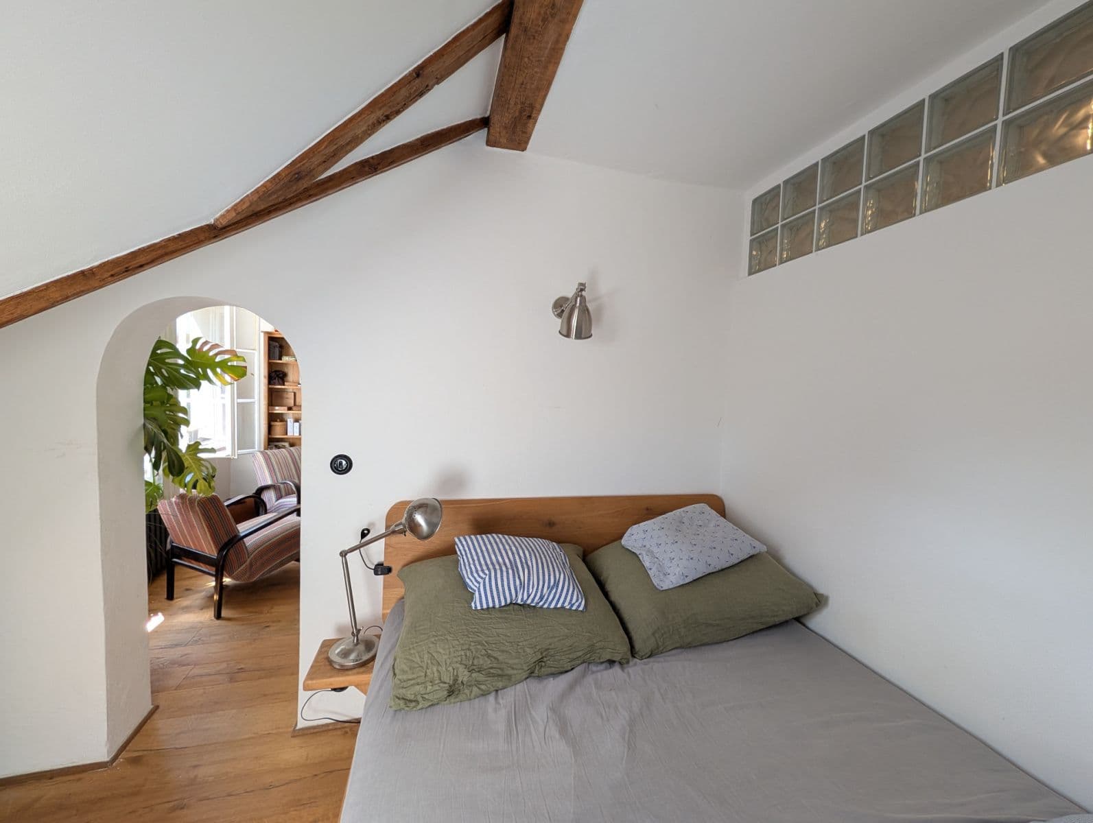 Prenájom bytu 2-izbový 44 m², 8. listopadu, Praha, Praha Prenájom bytu 2-izbový 44 m², 8. listopadu, Praha, Praha