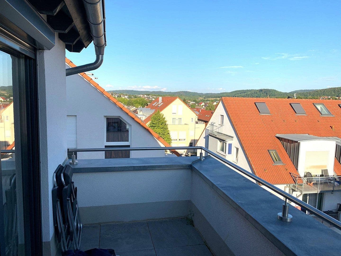 Prenájom bytu 3-izbový 86 m², August Lämmle Str. 27, Oberderdingen, Bádensko-Wurttembersko Prenájom bytu 3-izbový 86 m², August Lämmle Str. 27, Oberderdingen, Bádensko-Wurttembersko