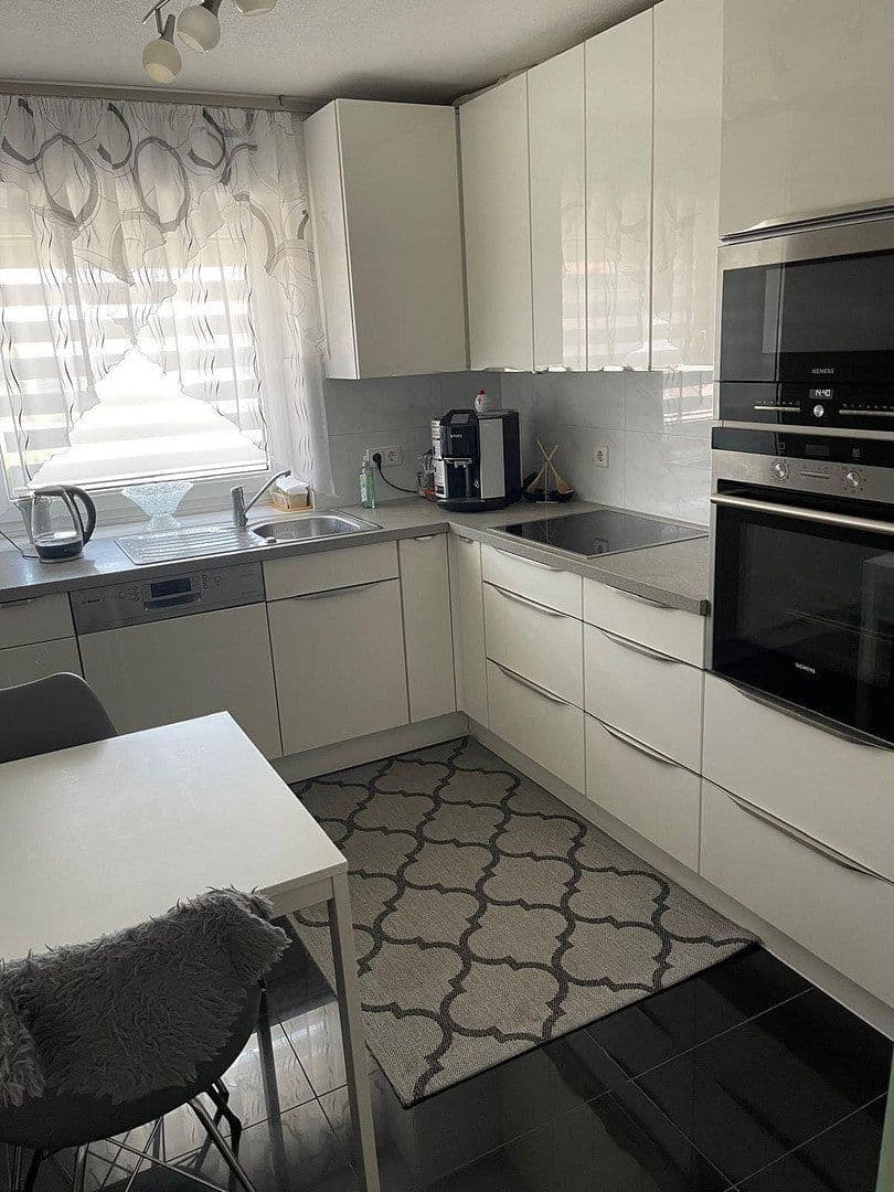 Predaj bytu 3-izbový 77 m², Bad Säckingen, Bádensko-Wurttembersko Predaj bytu 3-izbový 77 m², Bad Säckingen, Bádensko-Wurttembersko