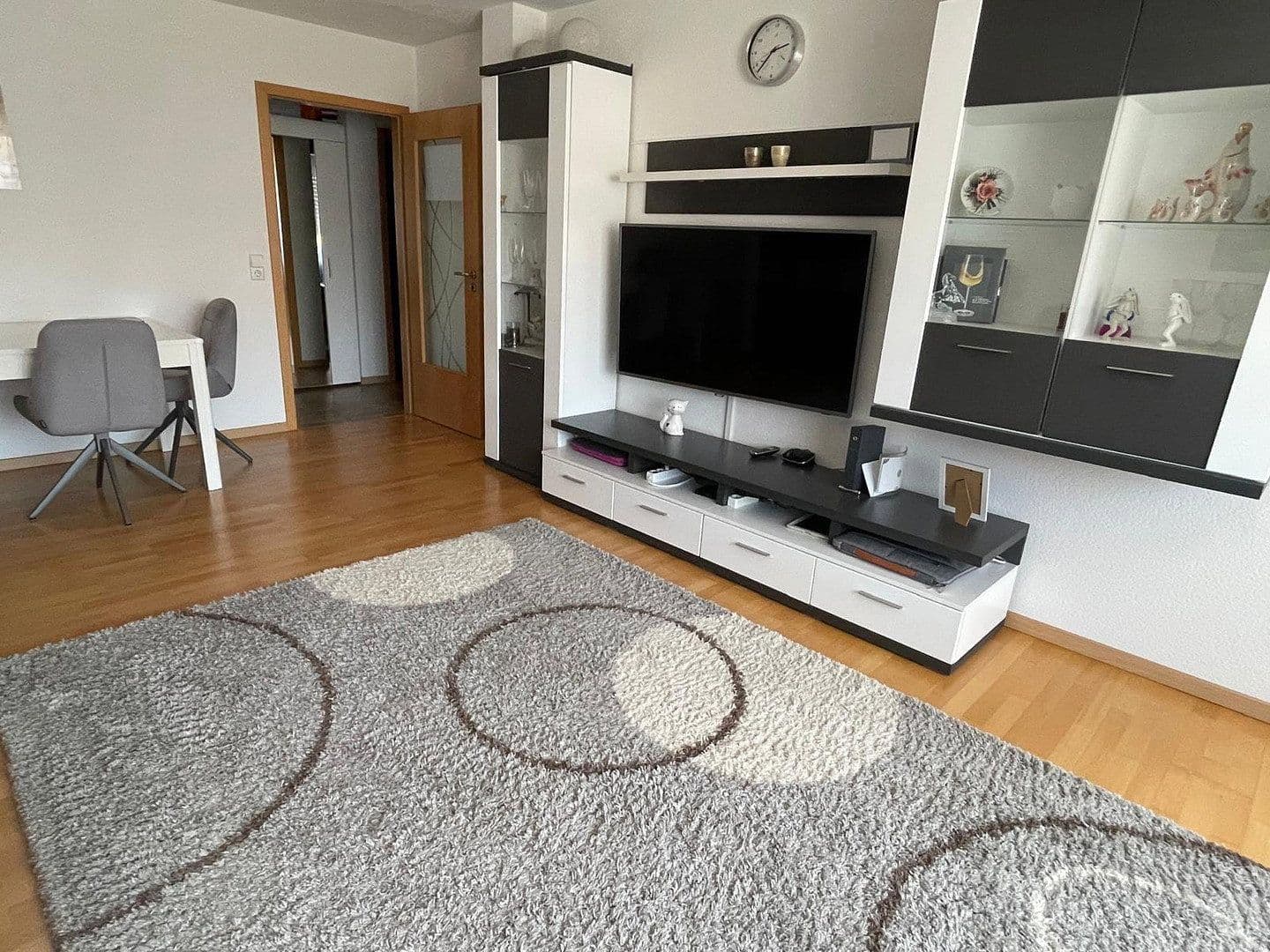 Predaj bytu 3-izbový 77 m², Bad Säckingen, Bádensko-Wurttembersko Predaj bytu 3-izbový 77 m², Bad Säckingen, Bádensko-Wurttembersko