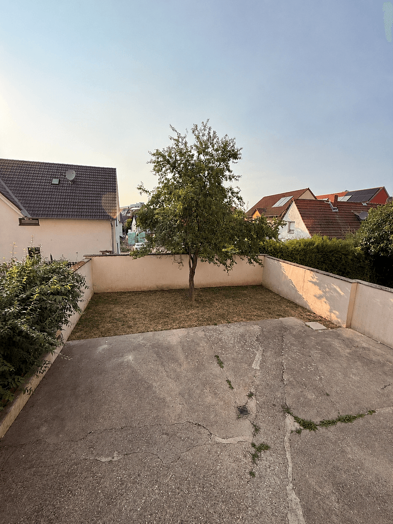 Prenájom bytu 2-izbový 66 m², Mundenheimer Str. 55, Ludwigshafen am Rhein, Porýnie-Falcko Prenájom bytu 2-izbový 66 m², Mundenheimer Str. 55, Ludwigshafen am Rhein, Porýnie-Falcko