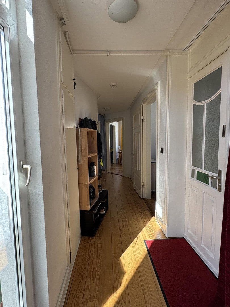 Prenájom bytu 4-izbový 78 m², Lübeck, Šlezvicko-Holštajnsko Prenájom bytu 4-izbový 78 m², Lübeck, Šlezvicko-Holštajnsko