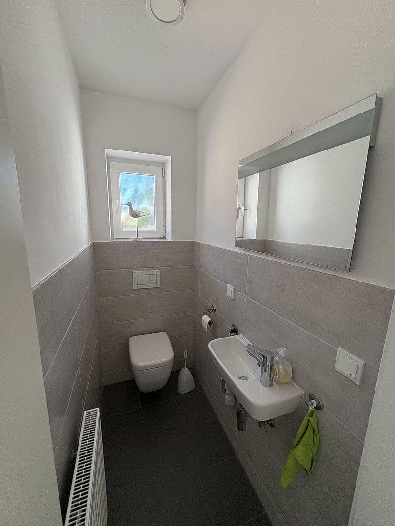 Prenájom bytu 4-izbový 96 m², Bad Vilbel, Hesensko Prenájom bytu 4-izbový 96 m², Bad Vilbel, Hesensko