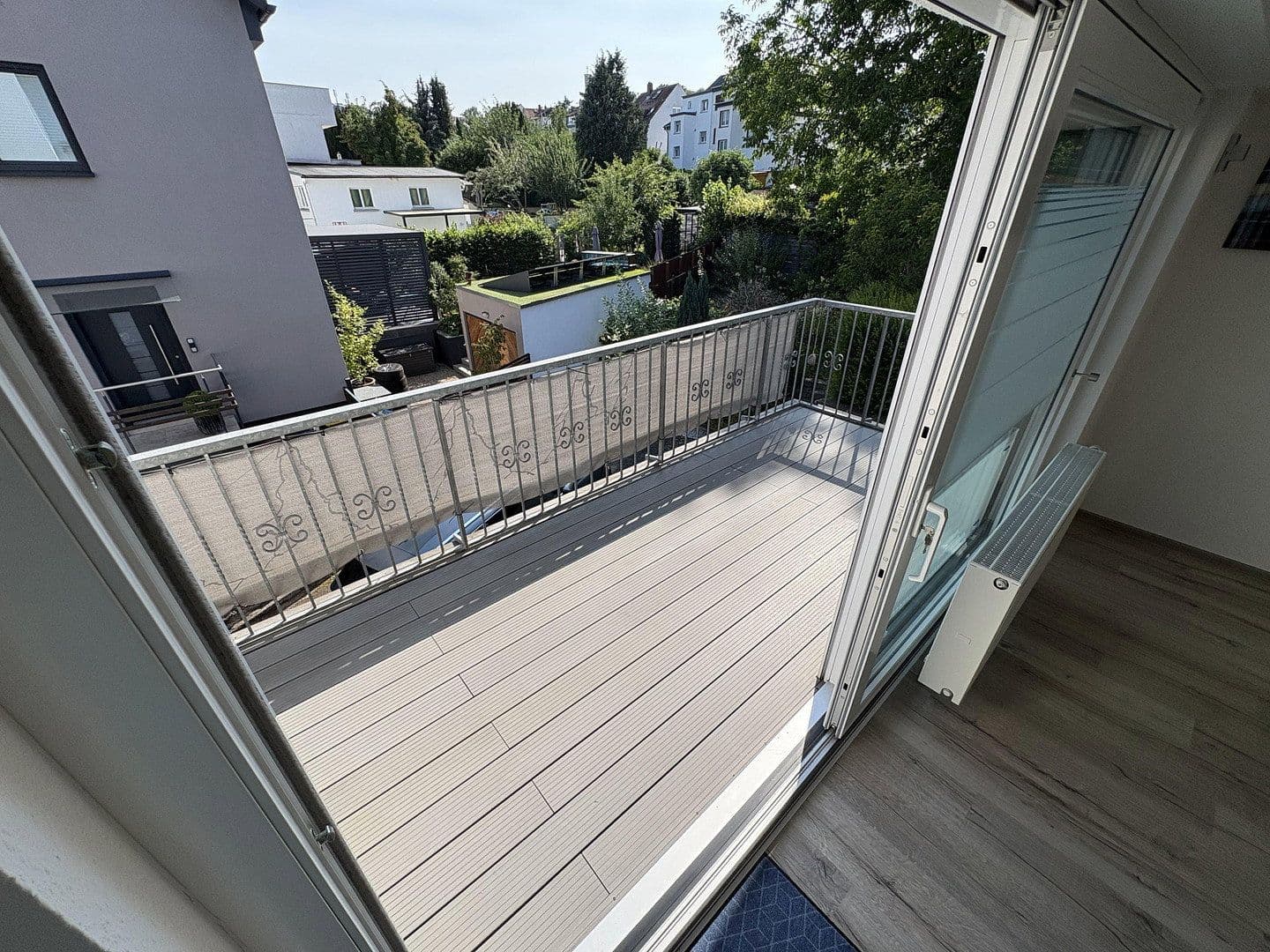 Prenájom bytu 4-izbový 96 m², Bad Vilbel, Hesensko Prenájom bytu 4-izbový 96 m², Bad Vilbel, Hesensko