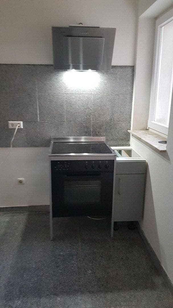 Prenájom kancelárie 34 m², Hannover, Dolné Sasko Prenájom kancelárie 34 m², Hannover, Dolné Sasko