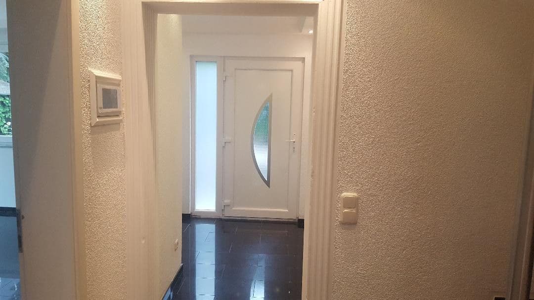 Prenájom domu 244 m², pozemok 384 m², Leverkusen, Severné Porýnie - Westfálsko Prenájom domu 244 m², pozemok 384 m², Leverkusen, Severné Porýnie - Westfálsko