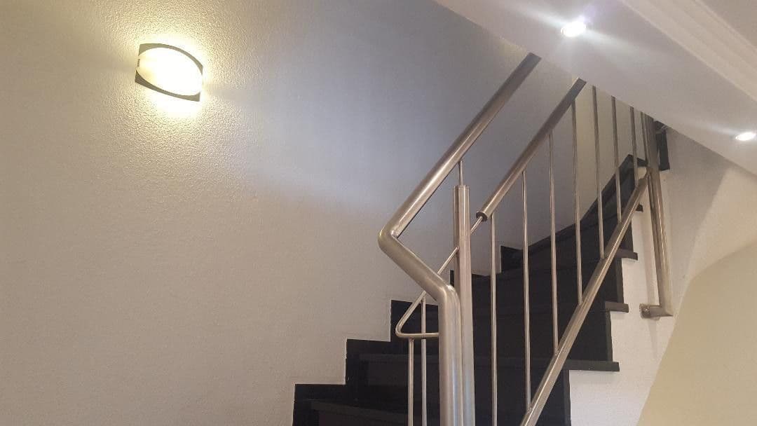 Prenájom domu 244 m², pozemok 384 m², Leverkusen, Severné Porýnie - Westfálsko Prenájom domu 244 m², pozemok 384 m², Leverkusen, Severné Porýnie - Westfálsko