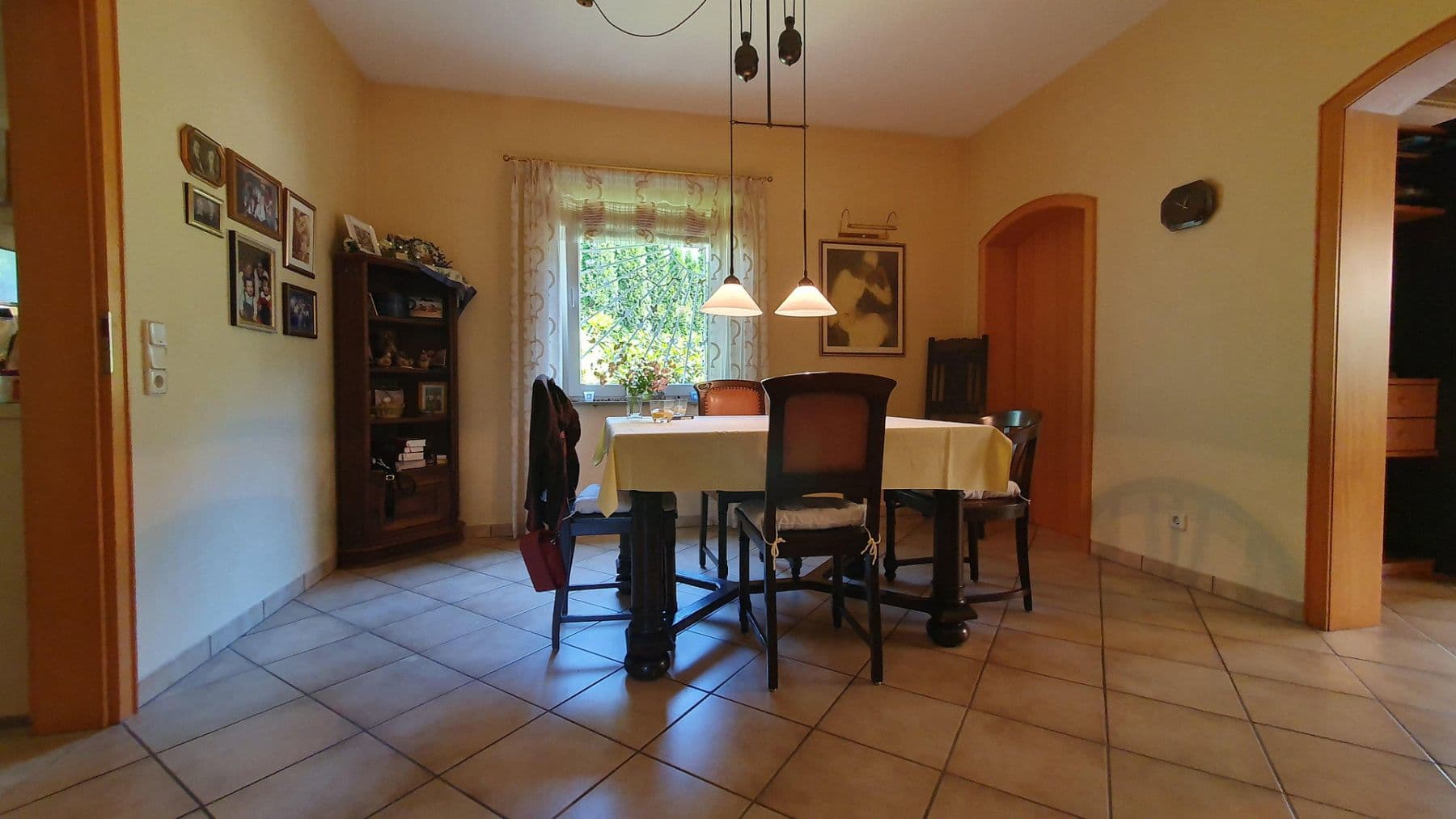 Predaj domu 323 m², pozemok 833 m², Remscheid, Severné Porýnie - Westfálsko Predaj domu 323 m², pozemok 833 m², Remscheid, Severné Porýnie - Westfálsko