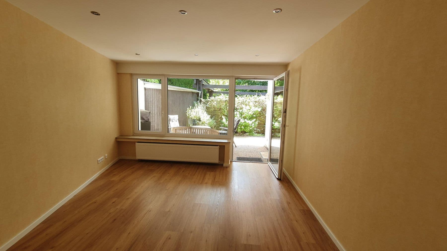Predaj domu 323 m², pozemok 833 m², Remscheid, Severné Porýnie - Westfálsko Predaj domu 323 m², pozemok 833 m², Remscheid, Severné Porýnie - Westfálsko