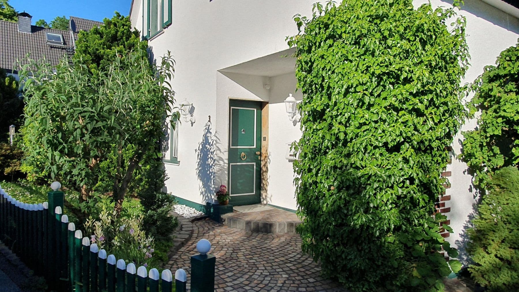 Predaj domu 323 m², pozemok 833 m², Remscheid, Severné Porýnie - Westfálsko Predaj domu 323 m², pozemok 833 m², Remscheid, Severné Porýnie - Westfálsko
