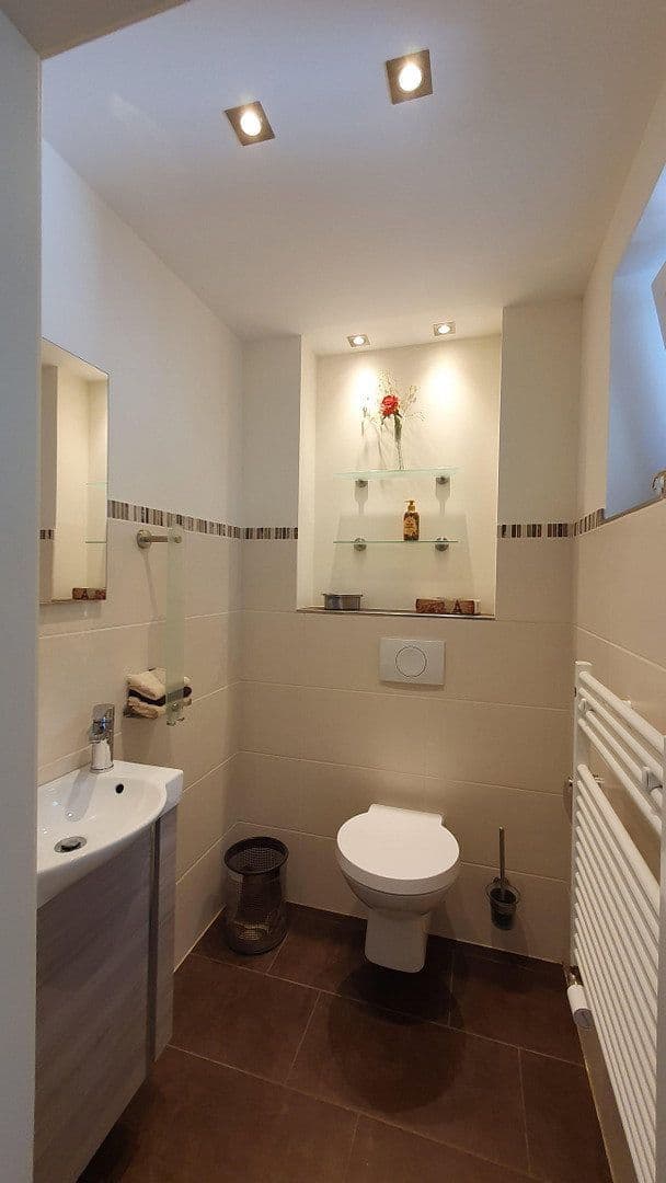 Predaj domu 323 m², pozemok 833 m², Remscheid, Severné Porýnie - Westfálsko Predaj domu 323 m², pozemok 833 m², Remscheid, Severné Porýnie - Westfálsko