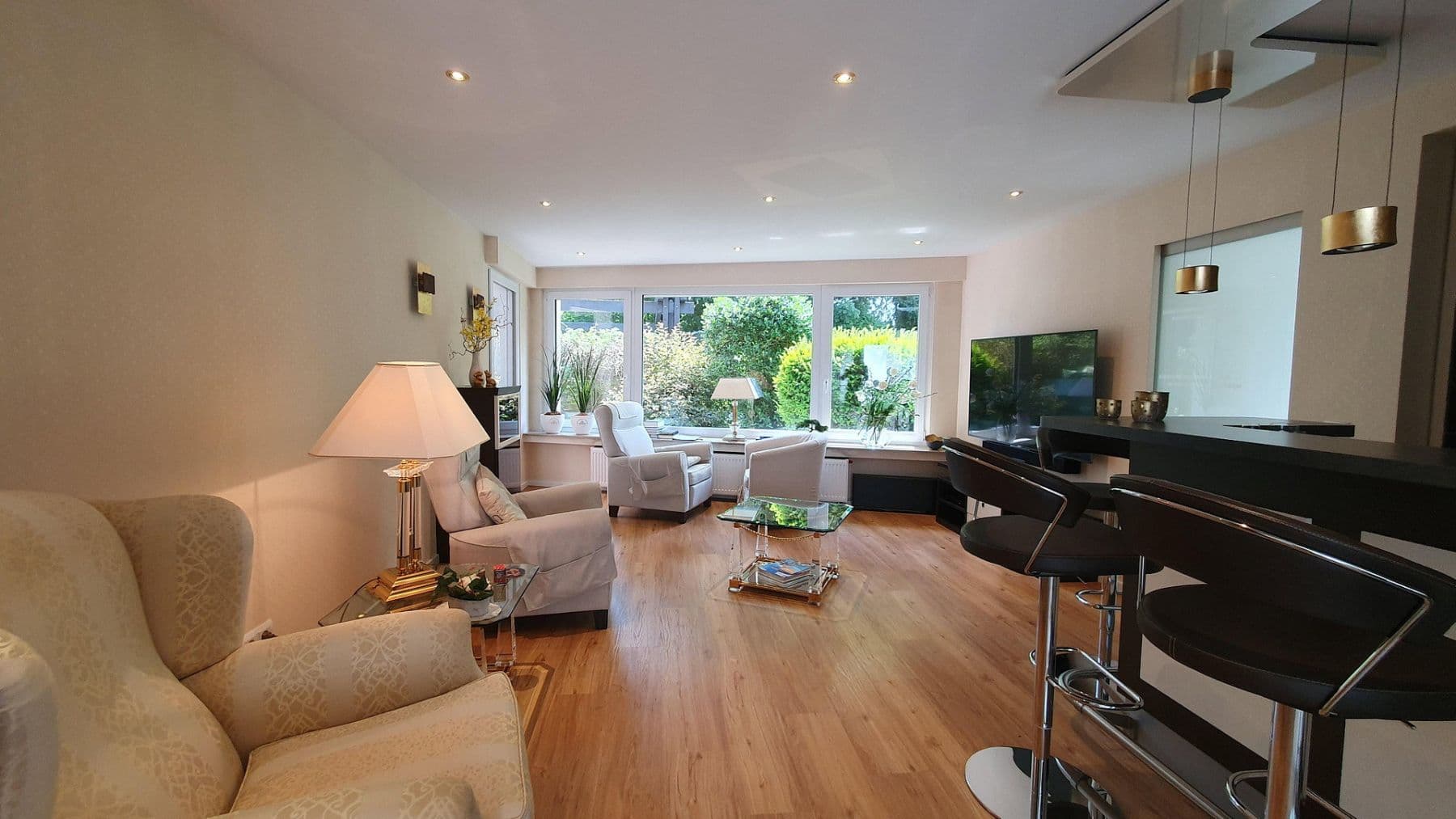 Predaj domu 323 m², pozemok 833 m², Remscheid, Severné Porýnie - Westfálsko Predaj domu 323 m², pozemok 833 m², Remscheid, Severné Porýnie - Westfálsko