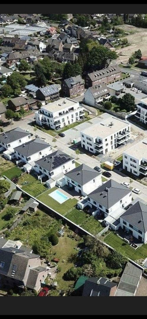 Predaj domu 134 m², pozemok 278 m², Nettetal, Severné Porýnie - Westfálsko Predaj domu 134 m², pozemok 278 m², Nettetal, Severné Porýnie - Westfálsko
