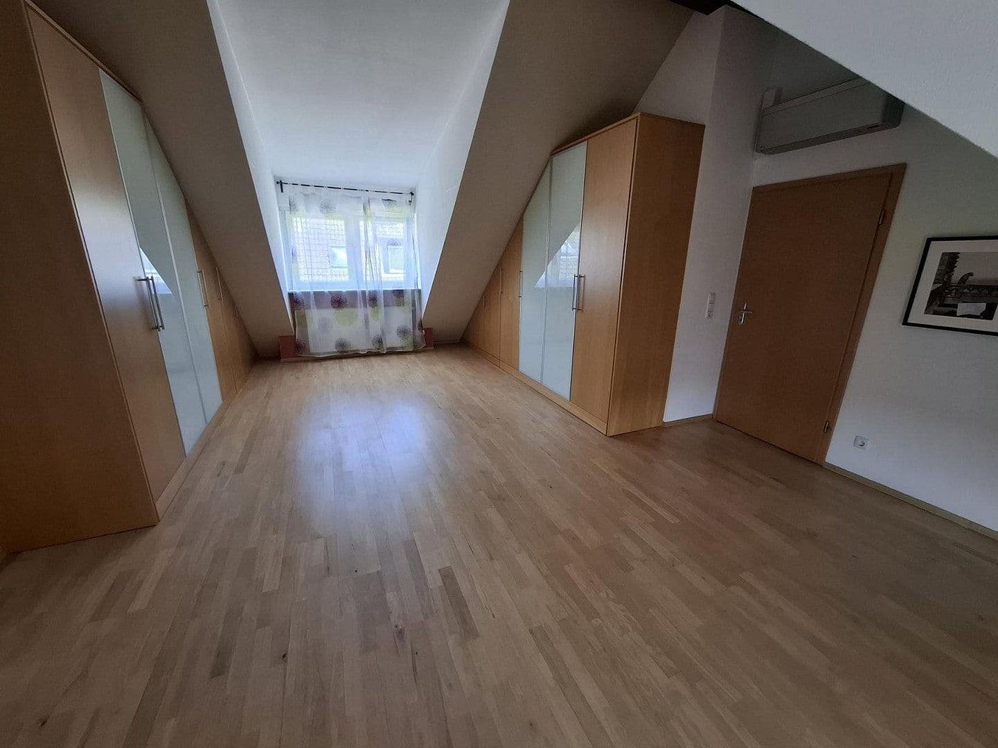 Predaj bytu 5-izbový 124 m², Hattersheim am Main, Hesensko Predaj bytu 5-izbový 124 m², Hattersheim am Main, Hesensko
