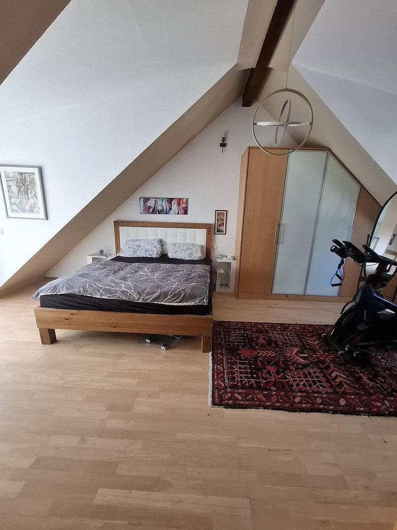 Predaj bytu 5-izbový 124 m², Hattersheim am Main, Hesensko Predaj bytu 5-izbový 124 m², Hattersheim am Main, Hesensko