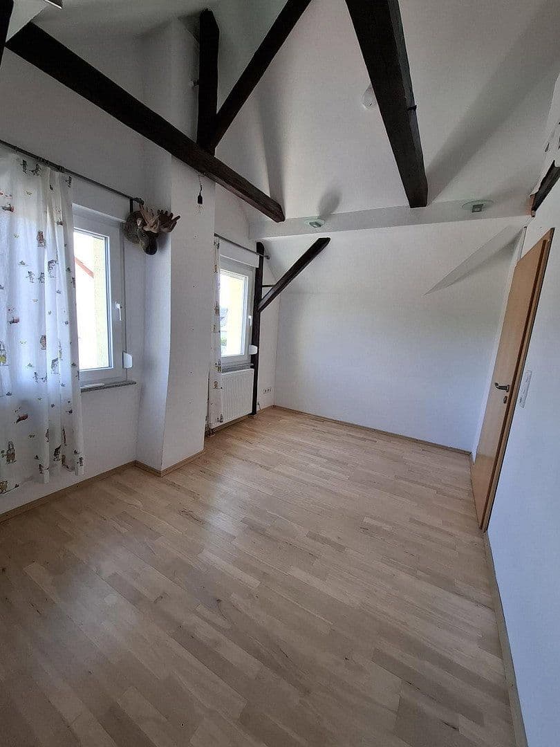 Predaj bytu 5-izbový 124 m², Hattersheim am Main, Hesensko Predaj bytu 5-izbový 124 m², Hattersheim am Main, Hesensko