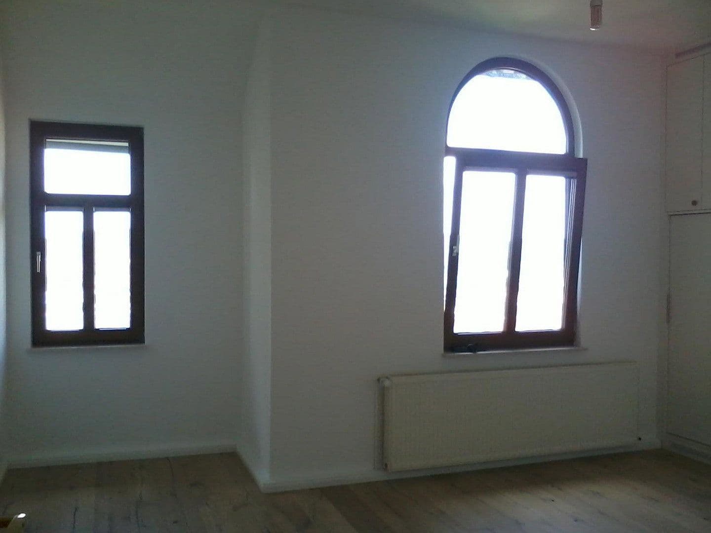 Prenájom bytu 3-izbový 88 m², Burgstr. 16, Eisenach, Durínsko Prenájom bytu 3-izbový 88 m², Burgstr. 16, Eisenach, Durínsko