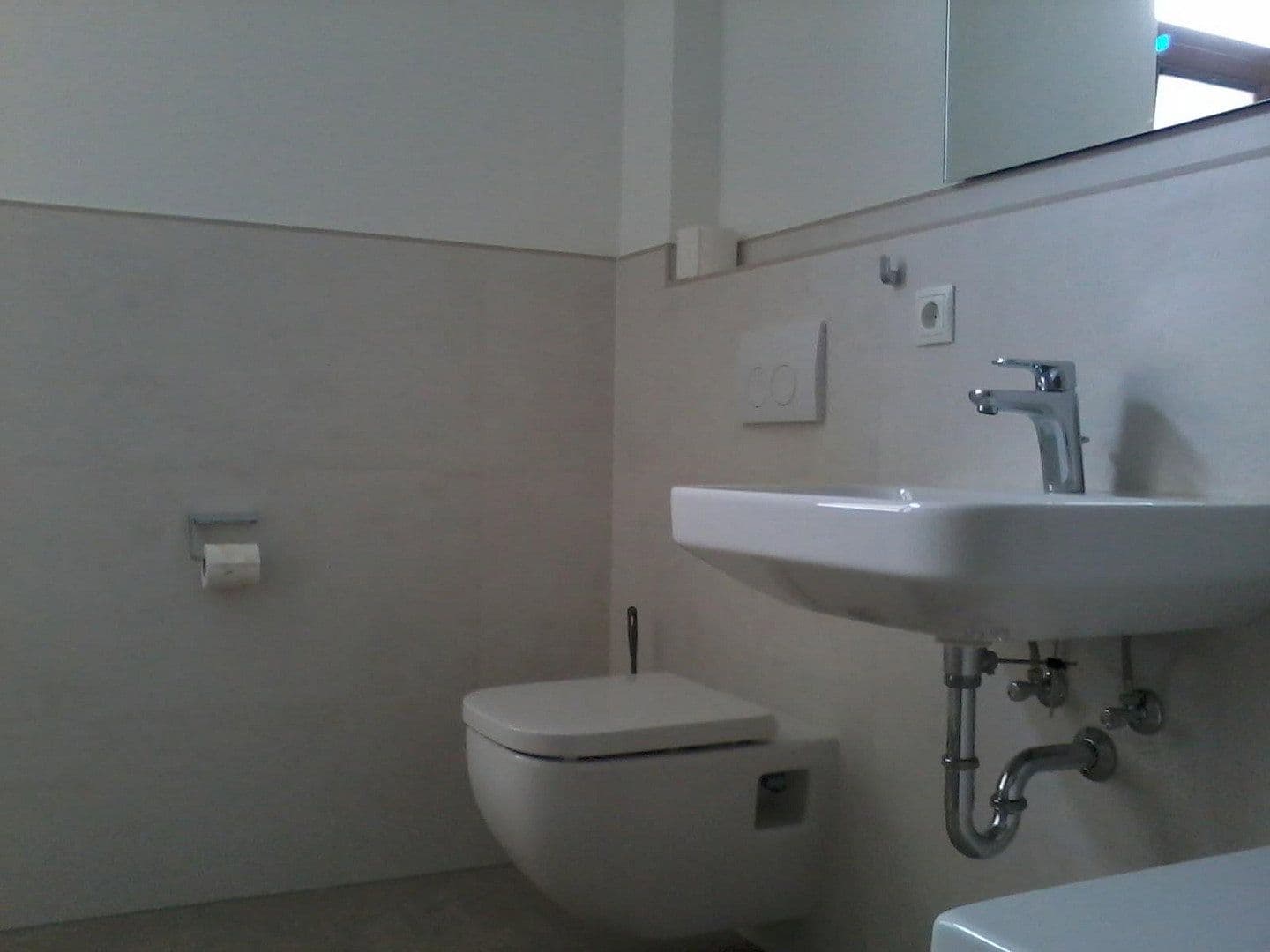 Prenájom bytu 3-izbový 88 m², Burgstr. 16, Eisenach, Durínsko Prenájom bytu 3-izbový 88 m², Burgstr. 16, Eisenach, Durínsko