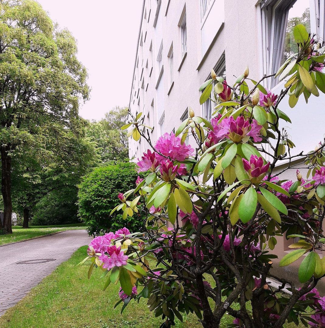 Prenájom bytu 1-izbový 35 m², Regina-Ullmann-Str., München, Bavorsko Prenájom bytu 1-izbový 35 m², Regina-Ullmann-Str., München, Bavorsko