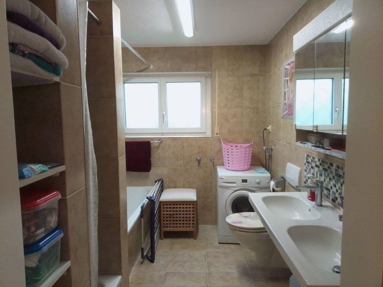 Predaj bytu 4-izbový 114 m², Büsingen am Hochrhein, Bádensko-Wurttembersko Predaj bytu 4-izbový 114 m², Büsingen am Hochrhein, Bádensko-Wurttembersko