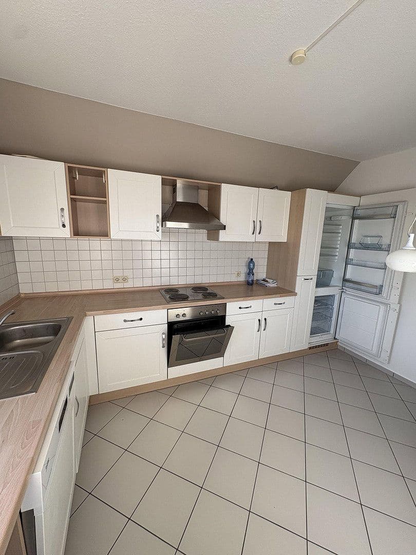 Prenájom bytu 2-izbový 57 m², Gießen, Hesensko Prenájom bytu 2-izbový 57 m², Gießen, Hesensko