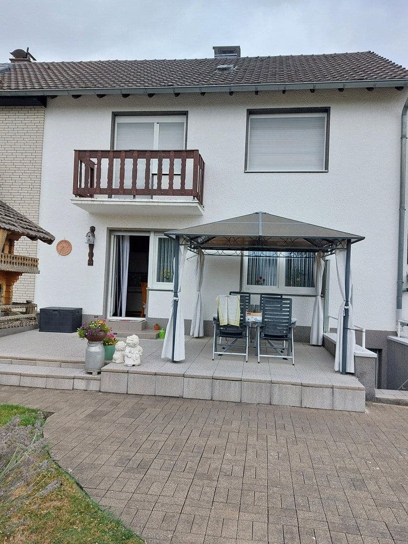 Predaj domu 103 m², pozemok 626 m², Brühl, Severné Porýnie - Westfálsko Predaj domu 103 m², pozemok 626 m², Brühl, Severné Porýnie - Westfálsko