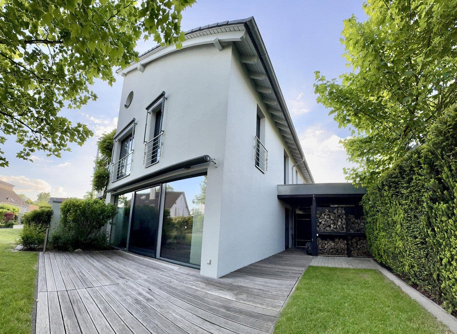 Predaj domu 162 m², pozemok 298 m², Saarbrücken, Sársko Predaj domu 162 m², pozemok 298 m², Saarbrücken, Sársko