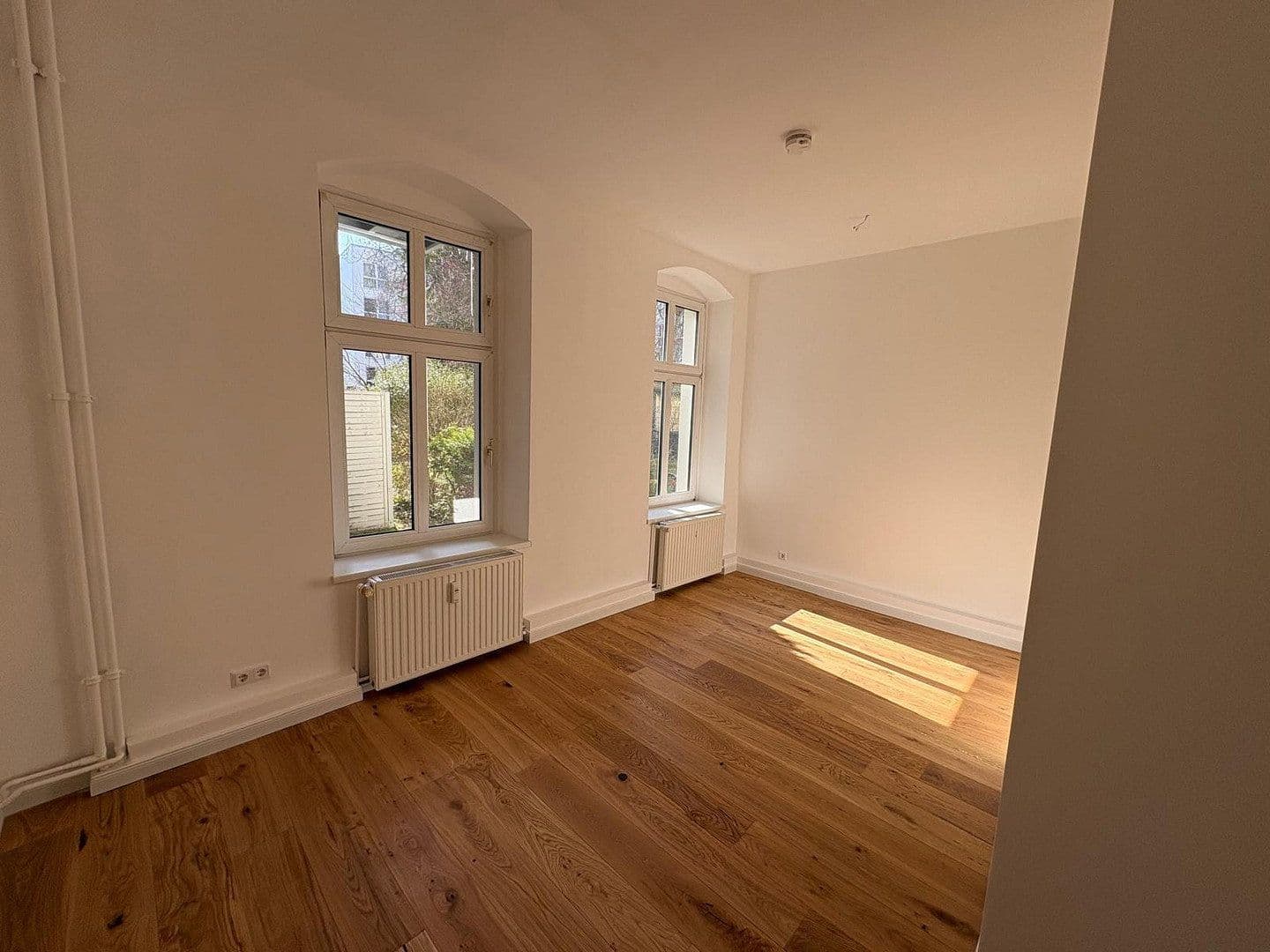 Predaj bytu 4-izbový 118 m², Königseestr. 6, Berlin, Berlín Predaj bytu 4-izbový 118 m², Königseestr. 6, Berlin, Berlín