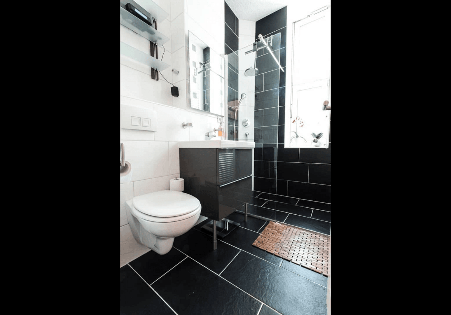 Predaj bytu 3-izbový 77 m², Zobeltitzstraße 80, Berlin, Berlín Predaj bytu 3-izbový 77 m², Zobeltitzstraße 80, Berlin, Berlín