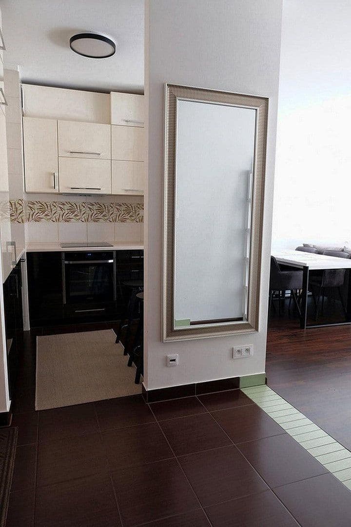 Prenájom bytu 2-izbový 54 m², Berlin, Berlín Prenájom bytu 2-izbový 54 m², Berlin, Berlín