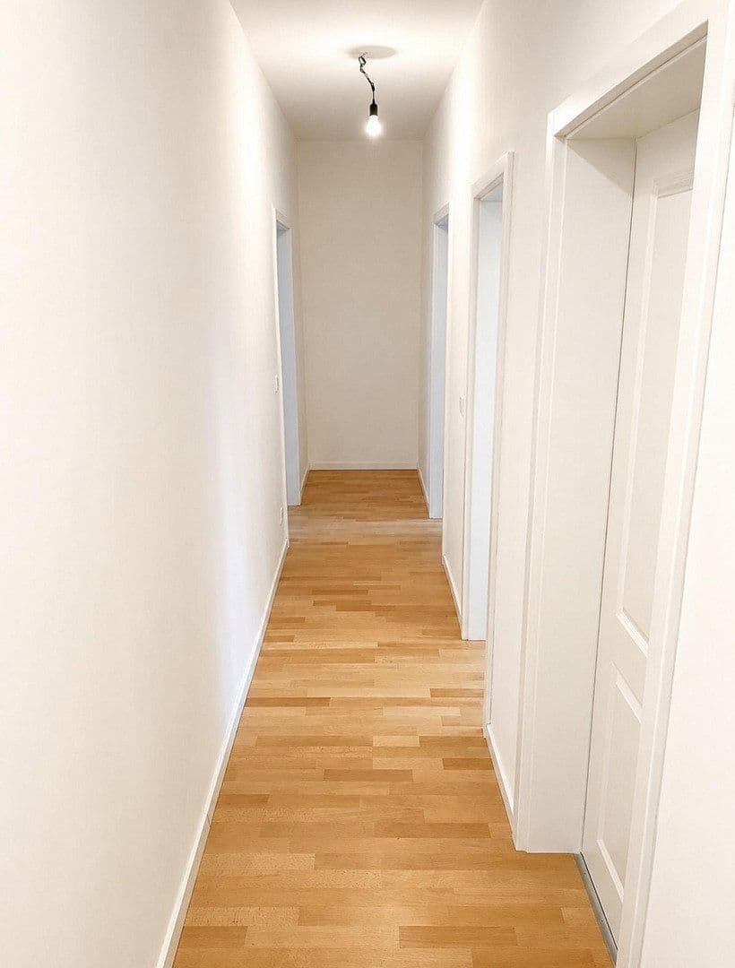 Prenájom bytu 2-izbový 48 m², Reichstr. 0, Nürnberg, Bavorsko Prenájom bytu 2-izbový 48 m², Reichstr. 0, Nürnberg, Bavorsko