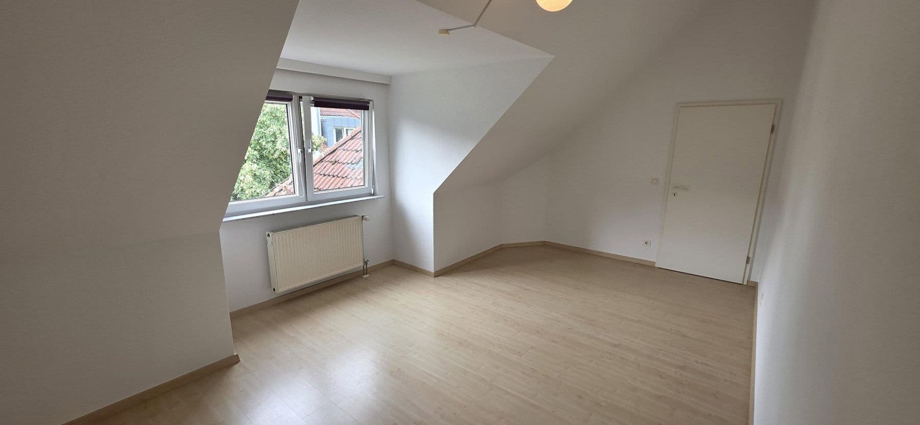 Predaj bytu 4-izbový 110 m², Am Sportplatz 2, Hoppegarten, Brandenbursko Predaj bytu 4-izbový 110 m², Am Sportplatz 2, Hoppegarten, Brandenbursko