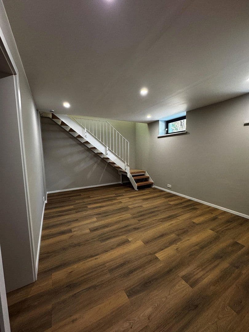 Prenájom domu 120 m², pozemok 800 m², Berlin, Berlín Prenájom domu 120 m², pozemok 800 m², Berlin, Berlín