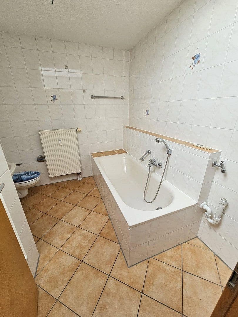Prenájom bytu 2-izbový 63 m², Kaufbeuren, Bavorsko Prenájom bytu 2-izbový 63 m², Kaufbeuren, Bavorsko