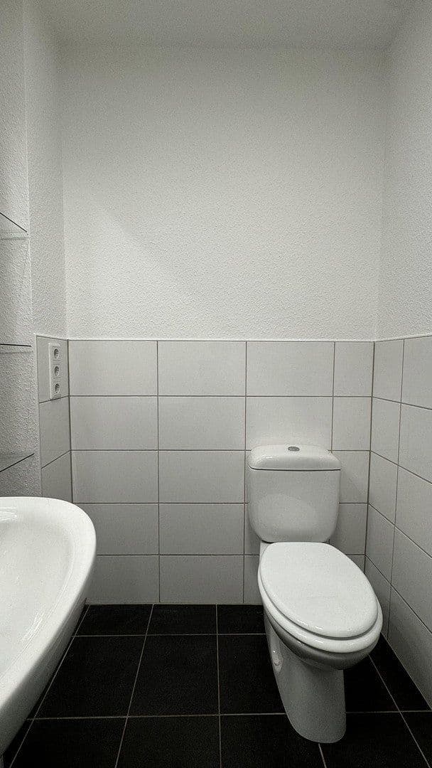 Prenájom bytu 2-izbový 56 m², Espenstraße 20, Wuppertal, Severné Porýnie - Westfálsko Prenájom bytu 2-izbový 56 m², Espenstraße 20, Wuppertal, Severné Porýnie - Westfálsko
