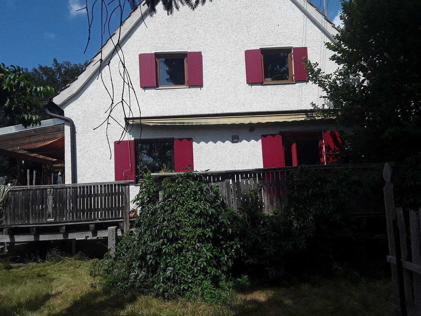 Predaj domu 142 m², pozemok 1.780 m², Hauptstr 66, Walkertshofen, Bavorsko Predaj domu 142 m², pozemok 1.780 m², Hauptstr 66, Walkertshofen, Bavorsko