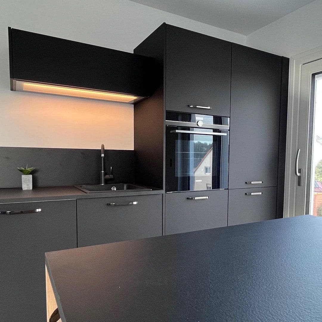 Predaj bytu 3-izbový 103 m², Meisenweg 8, Röttenbach, Bavorsko Predaj bytu 3-izbový 103 m², Meisenweg 8, Röttenbach, Bavorsko