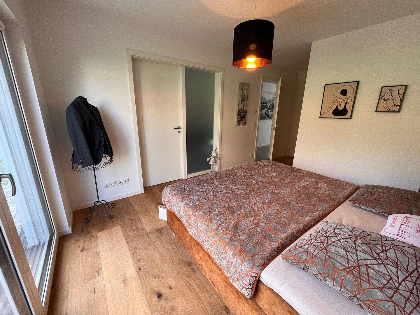 Predaj bytu 3-izbový 103 m², Meisenweg 8, Röttenbach, Bavorsko Predaj bytu 3-izbový 103 m², Meisenweg 8, Röttenbach, Bavorsko