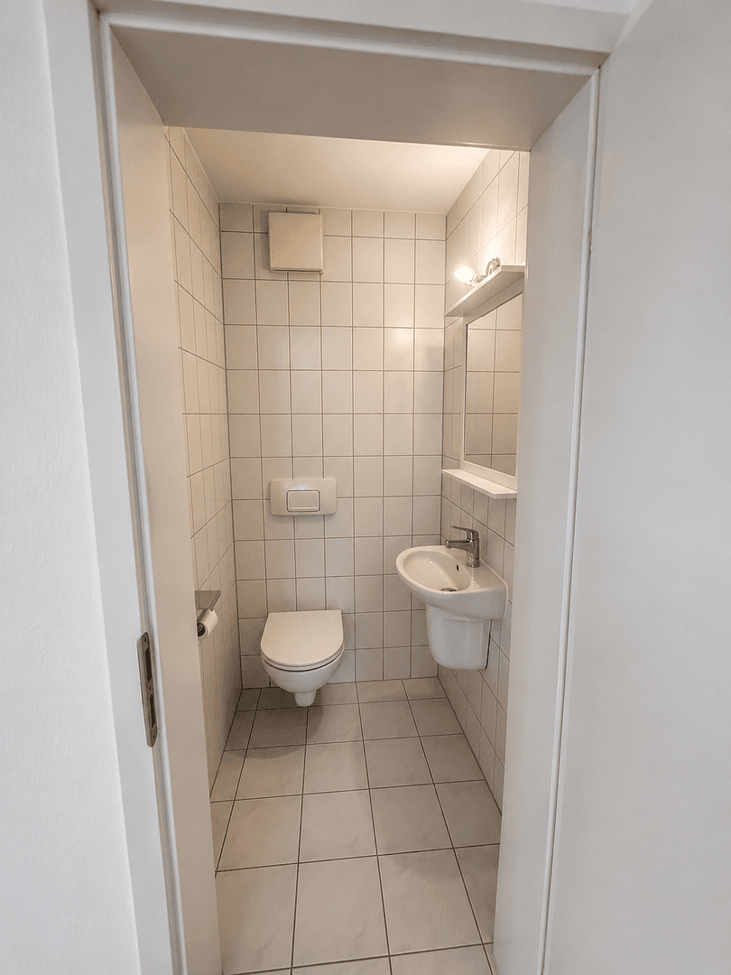 Prenájom bytu 2-izbový 75 m², Schorndorf, Bádensko-Wurttembersko Prenájom bytu 2-izbový 75 m², Schorndorf, Bádensko-Wurttembersko