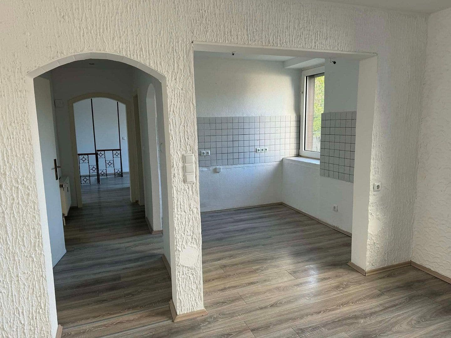 Prenájom bytu 3-izbový 95 m², Bochum, Severné Porýnie - Westfálsko Prenájom bytu 3-izbový 95 m², Bochum, Severné Porýnie - Westfálsko
